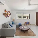 Zaazil, Jungle View & Great Pool 100mb Fiber Wifi!