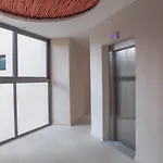 Stylish & Luxury Penthouse & Apartment, Private Pool, Private Hot Tub, Terrace And Roof At Jungle