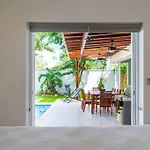 Luxury Private 3bed Villa, Garden, Pool,security Villa