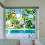 Luxury Private 3bed Villa, Garden, Pool,security *