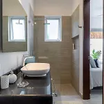 Luxury Private 3bed Villa, Garden, Pool,security Villa