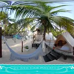 Parque de vacaciones Playa Palmas Tulum