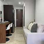 Menesse By Andiani Travel Apartamento
