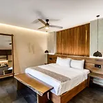 Hotel Miraluna B223 At Luum Zama *