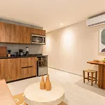 Dk Jade 30 By Sandy Powerful Apartamento