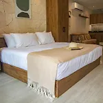 Dk Jade 30 By Sandy Powerful * Tulum