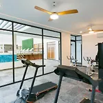 Increíble estudio con alberca infinita