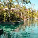 The Savia House - Rooftop & Gym * Tulum