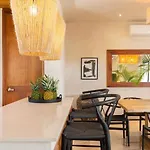 La Privada Villa, Aldea Zama, Villa *
