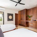 La Privada Villa, Aldea Zama, Villa *