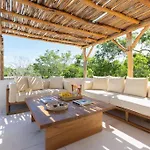 La Privada Villa, Aldea Zama, *