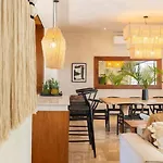 La Privada Villa, Aldea Zama, Villa *