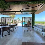 Menesse Tulum By Andiani Travel