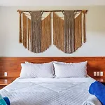 Cozy 2Br Spacious Apartment