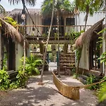 Hotel Pal Mar Glamtainer Tulum