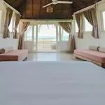 Tuup Hotel