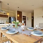 Private Rooftop Penthouse With Pool, Bbq & Jungle View Apartamento *