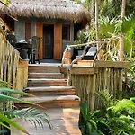 Casa Tolok In Beachfront Tulum