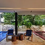 Bond - Centric & Private Plunge Pool & Club Access