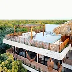 Private Rooftop Penthouse With Pool, Bbq & Jungle View * Tulum