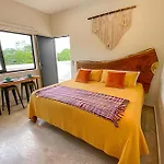 Exclusive Building Infinity Pool And Gym Restaurants And Bar District Nearby Holiday home Tulum