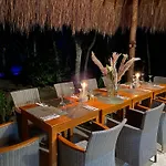 Glamping Bunga Lotus