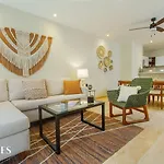 2 Rec. | Roof C/infinity Pool + Jacuzzi | Amplio Apartment Tulum