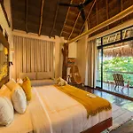 Casa Teka - Boutique & Cenote Hotel Tulum