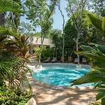At Treetops Apartamento *