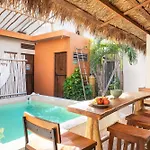 Hostal Dona Lucha