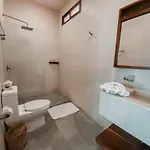 Kinah Retreat - Exclusive Boho Tropical Escape Apartment *