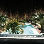 Apartment Kinah Retreat - Exclusive Boho Tropical Escape