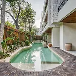 3Br Panoramic Ph W Sunset, Terrace, Private Pool