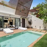 1Min To Downtown Asana Premium W/ Pool & Concierge