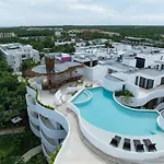 Hunab Kah Serene Rooftop Pool