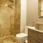 Aparment In The Zone Of