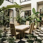 Private Villa In Aldea Zama