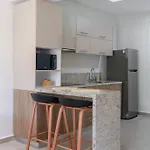 Apartment Downtown Penthouse With Private Pool, Rooftop Pool And Gym, Short Distance From Beaches, Restaurants & Nightlife