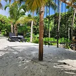 Casa Tolok In Beachfront *