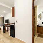 Сasa de vacaciones Espacioso Loft C/vista Al Jardin | Piscina | Gym *