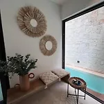 Apartamento Majestic The Ultimate Luxury Oasis With Pool *
