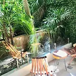 012 Modern Luxurious Wifi 100 Mb Apartamento