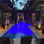 012 Modern Studio Luxurious Condo Wifi 100 Mb