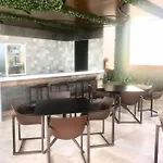 Apartamento 012 Modern Luxurious Wifi 100 Mb *
