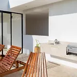 Apartment Tequila Sunrise103 Plunge Pool Access