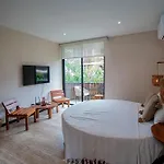 Ophelia Experience Apartment *