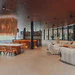 Divine 3br Ph Private Jacuzzi, Pools, Spa, Yoga