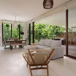 Amelia * Tulum