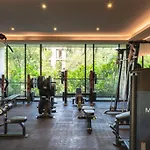 Mistiq Design Studio Gympoolrest