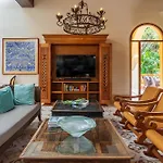 Anana Hacienda Chekul *